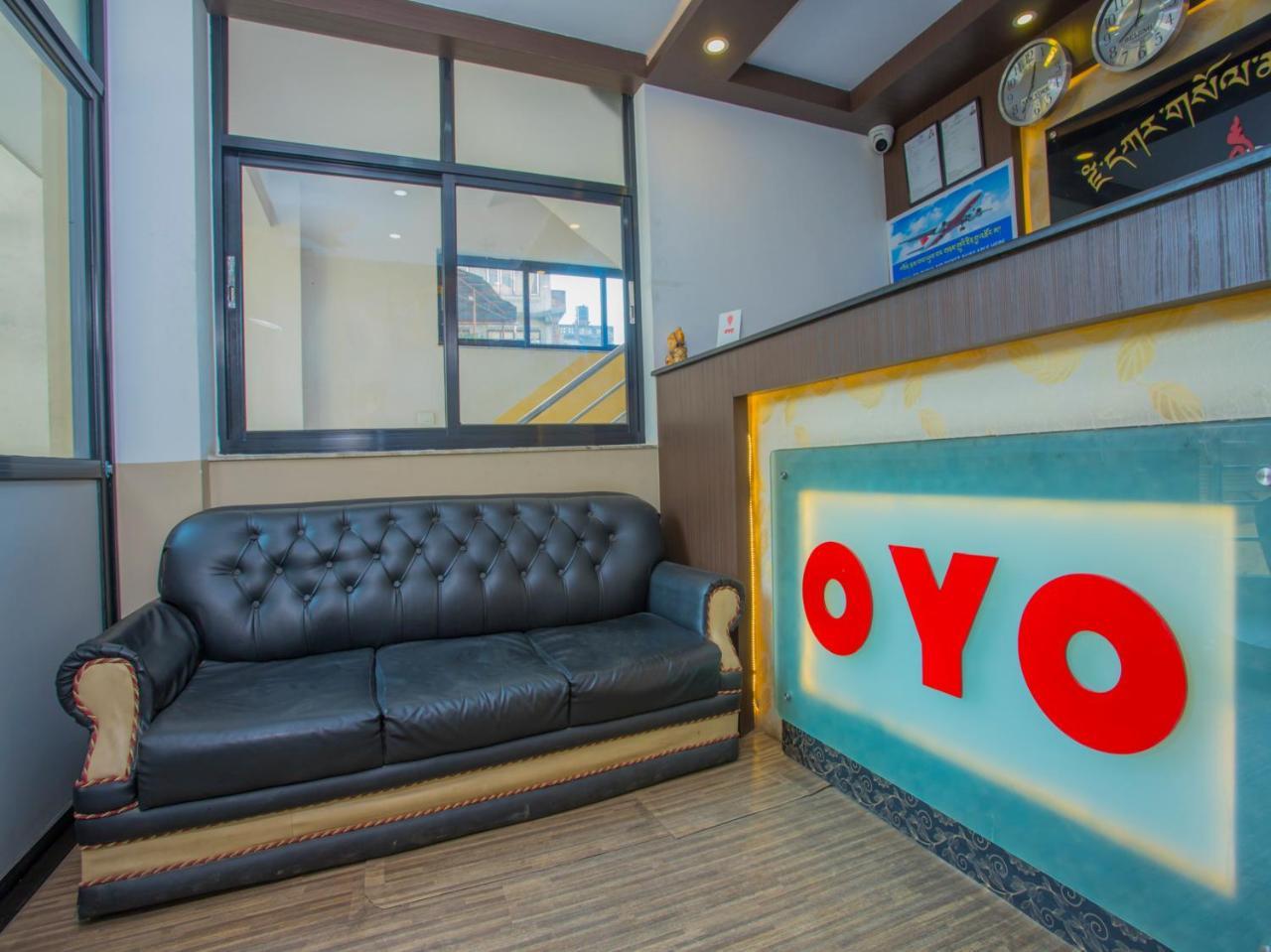 Oyo 255 White Zambala Hotel Catmandu Exterior foto