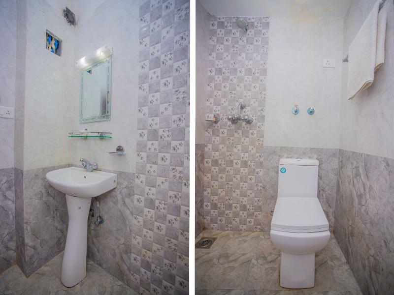 Oyo 255 White Zambala Hotel Catmandu Exterior foto